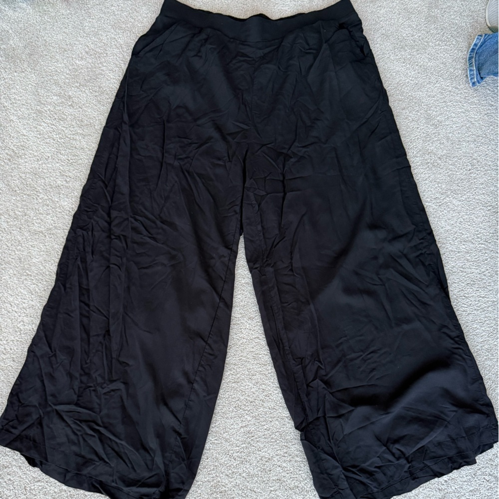 Torrid Black Wide Leg Pants